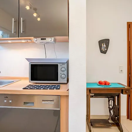 Apartment Ambiente In Karlsruhe